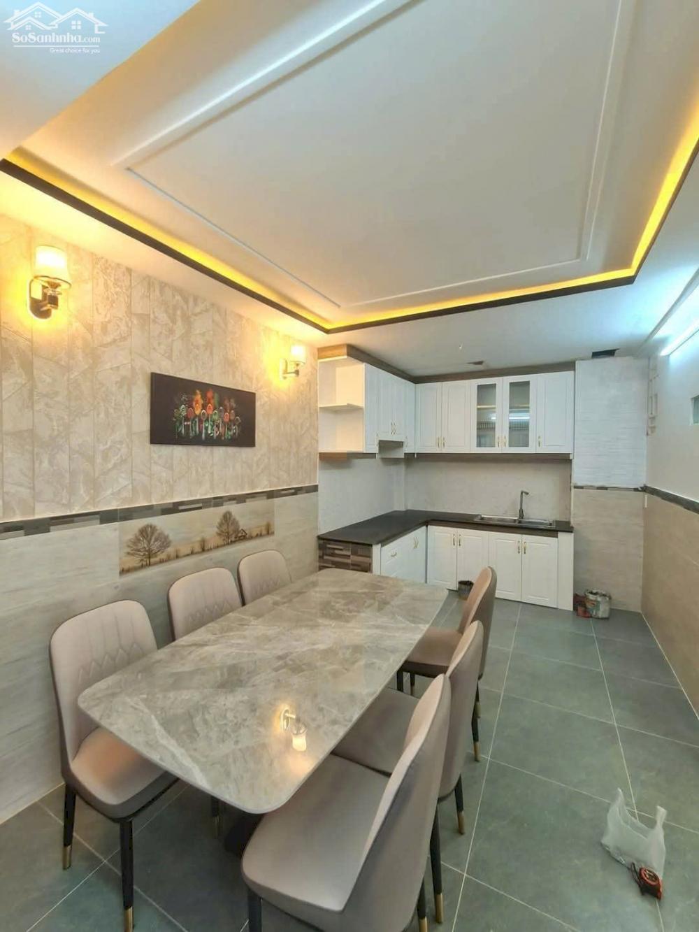 Nhà Chủ ngộp bank Nên Cần Bán 1Trệt 1Lầu 80m2 xát trường THCS Bình Chánh !