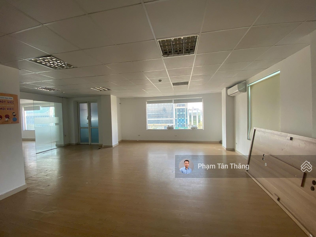 Cho Thuê 130M2 Văn Phòng Tòa Nhà Mặt Đường Lê Hồng Phong, View Đẹp, Giá Cho Thuê Cực Kỳ Hợp Lý