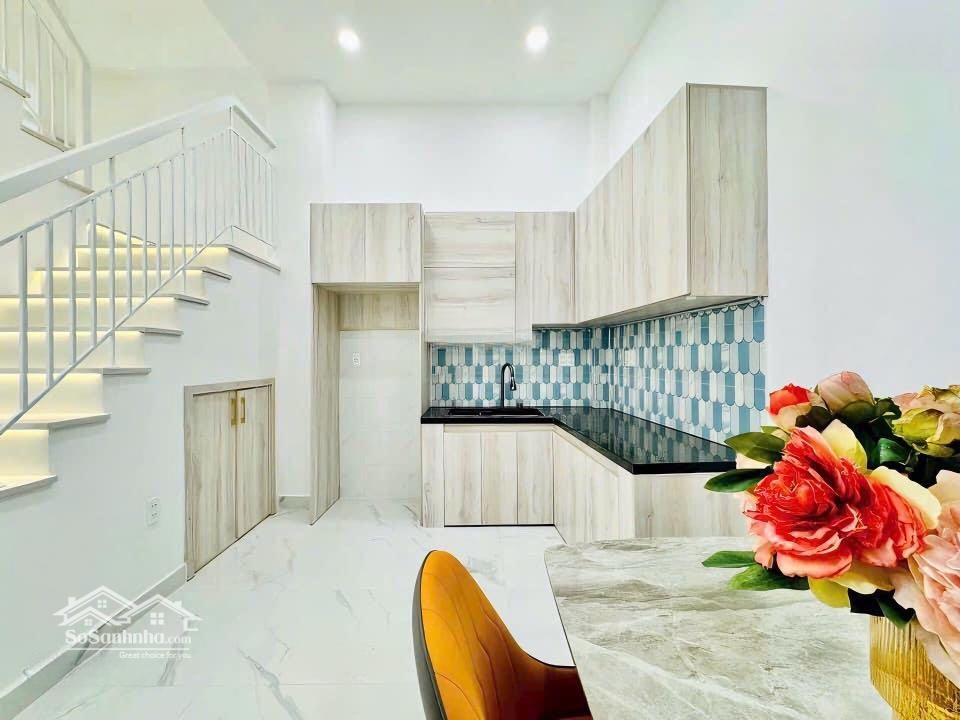 Giảm 200 Triệu Bán Nhà Bạch Đằng, P. 15, Bình Thạnh -Diện Tích64,4M2/3Tỷ180, Gần Trạm Y Tế Phường 15