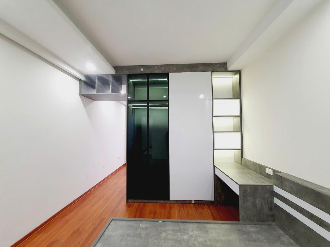 Nhà 43M2 X 6 Tầng Vân Canh, Thang Máy, Đường Ô Tô Tránh, Vỉa Hè, Giá Bán 10.5 Tỷ, Liên Hệ: 0988175136