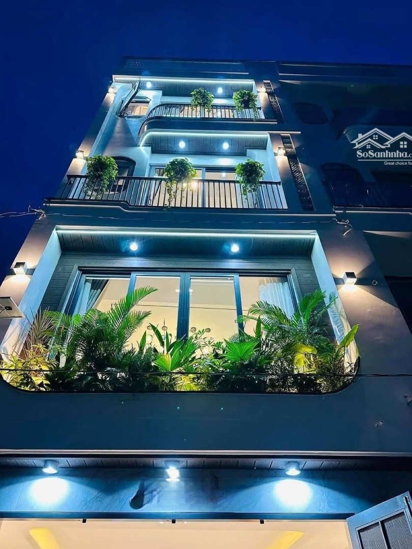 Liên Tục Giảm Mạnh Chỉ Còn 4 Tỷ 650 Nhà 60M2 Ni Sư Liên Huỳnh, Tân Bình. Cách Sân Bay 5P, Sổ Riêng.