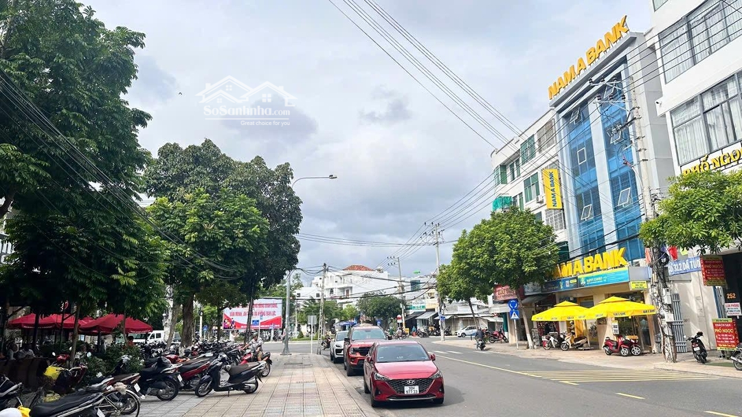 Cơ Hội Vàng: Sở Hữu Ngay Nhà 2 Mặt Tiền Đường Dã Tượng, Nha Trang Cạnh Highland , Phố Ngân Hàng .