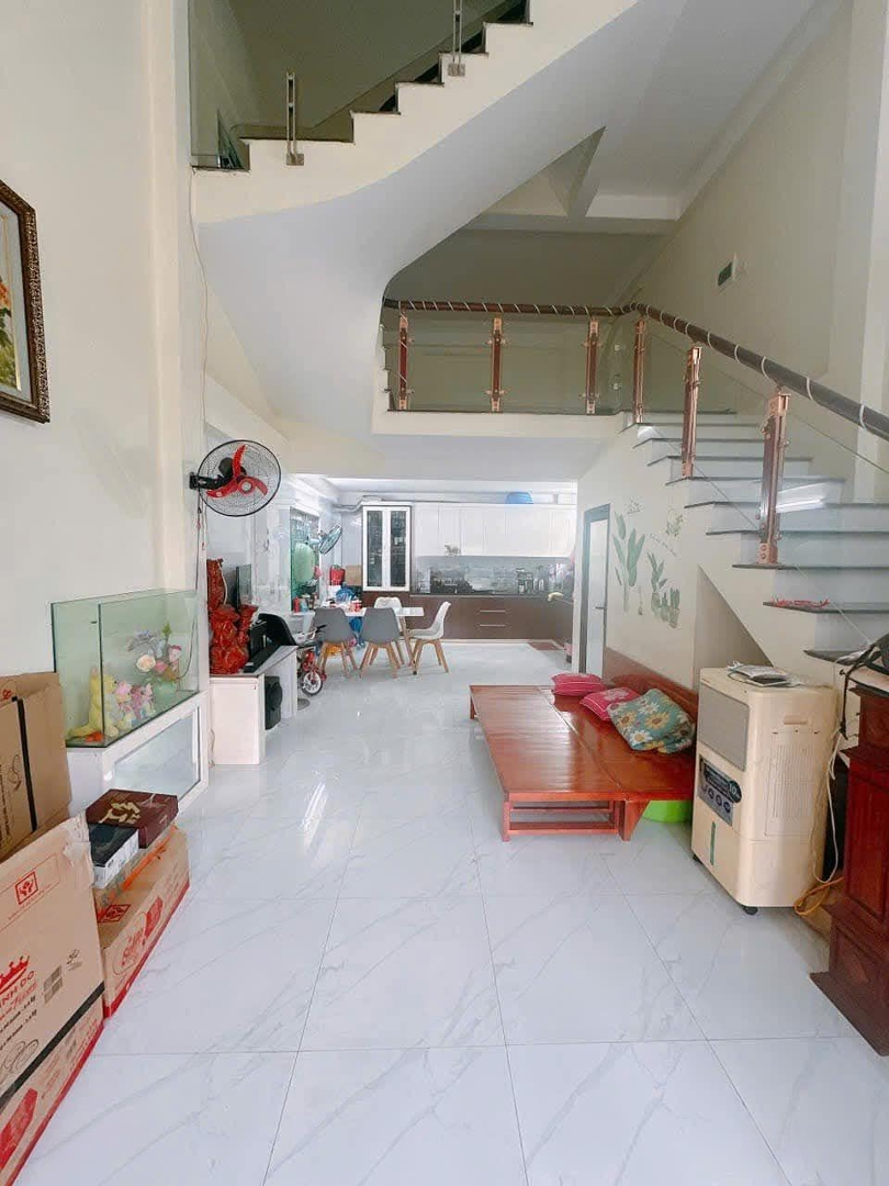Chủ Giảm Sốc 200 Triệu, Bà Triệu, Hà Đông,Diện Tích42.5M2, 5 Tầng, Giá Bán 6.45 Tỷ, Oto Tránh Gần Nhà, An Sinh.