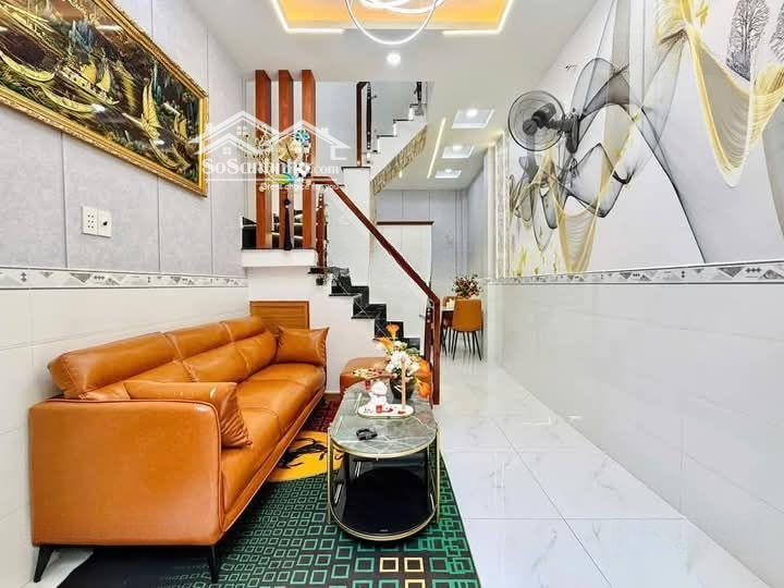 Hiếm! Phố Giảng Võ, Nhà Mới Lô Góc, Ngõ Thông Kinh Doanh, Cách Ô Tô 30M,Diện Tích36M2 X 5 Tầng