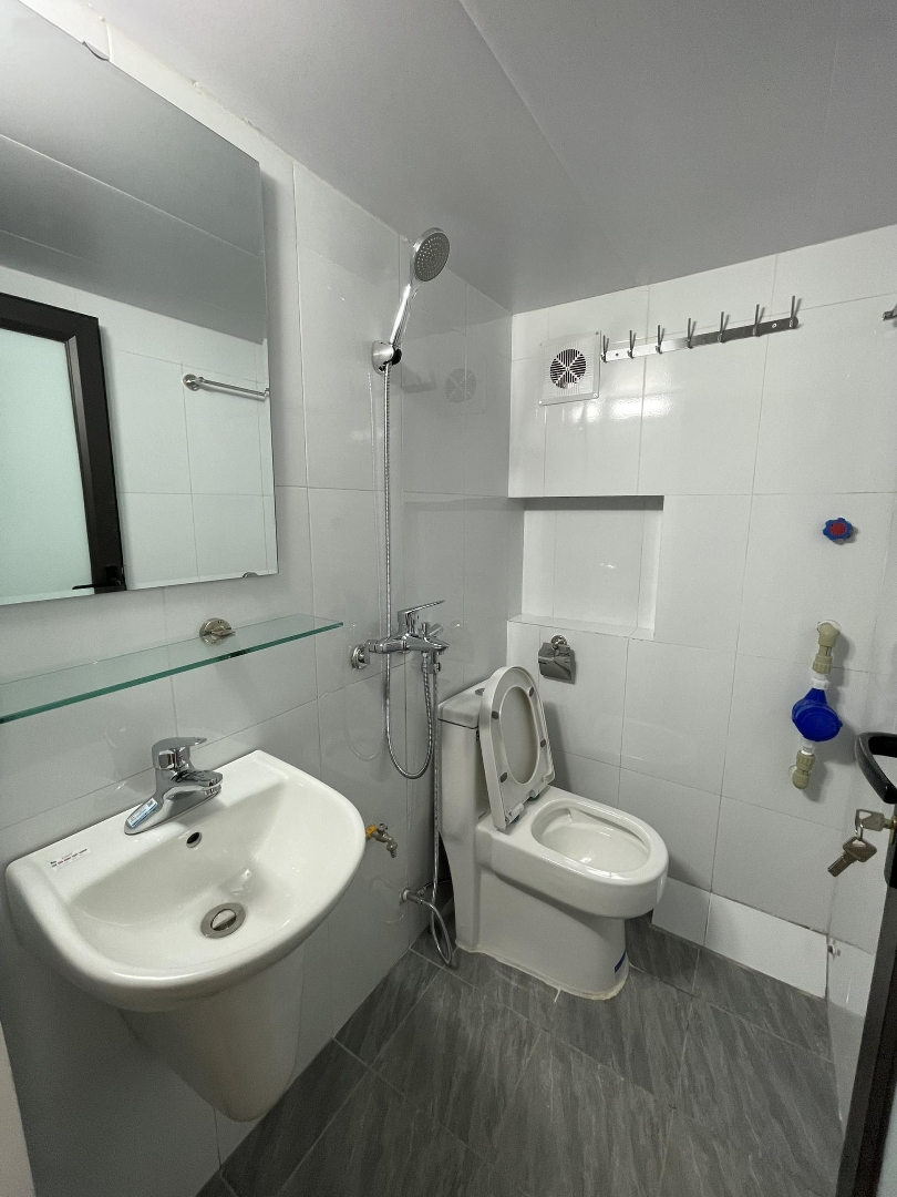 Nhà 4 Tầng Khương Thượng, Ngõ Thông Thẳng Tắp, Kinh Doanh,Mặt Tiềnsiêu Rộng 5.8M Phù Hợp Xây Ccmn.