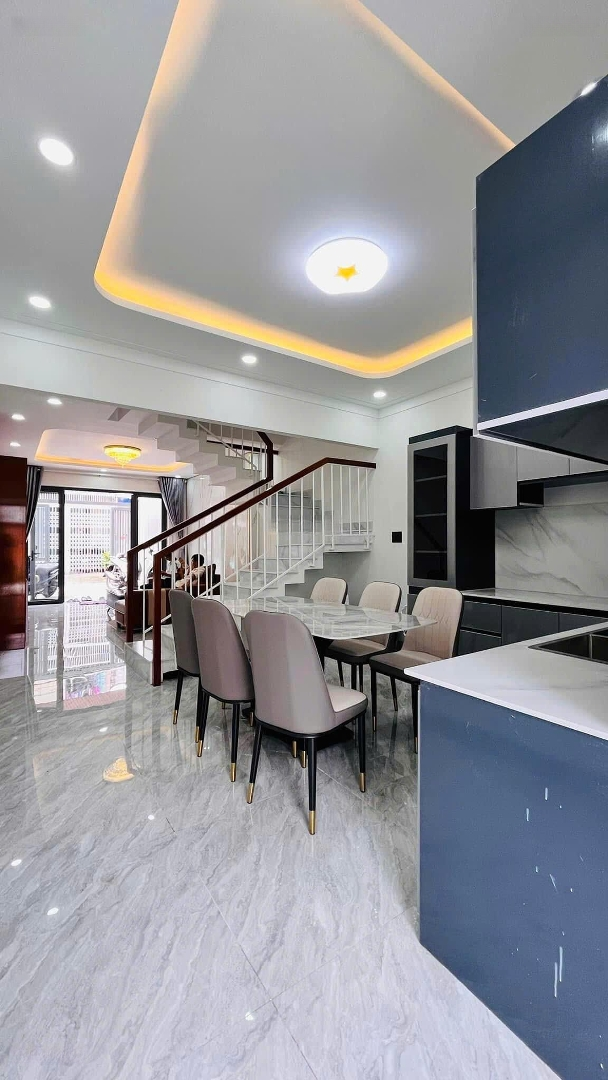 Siêu Phẩm Cạnh Chợ Thị Nghè Nhà 48M2 Giá Bán 2Tỷ188, Phan Văn Hân, Shr,Hẽm Xe Hơi( 3 Phòng Ngủ3Wc)