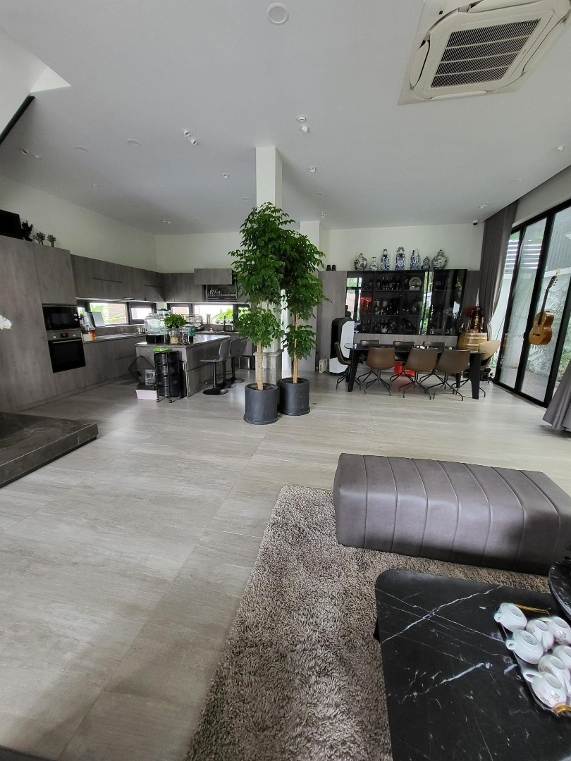 Quá Rẻ ! Bán Căn Biệt Thự Gia Hòa - Diện Tích: 192M2 (12X16M) - Giá Quá Tốt Chỉ 22,5 Tỷ