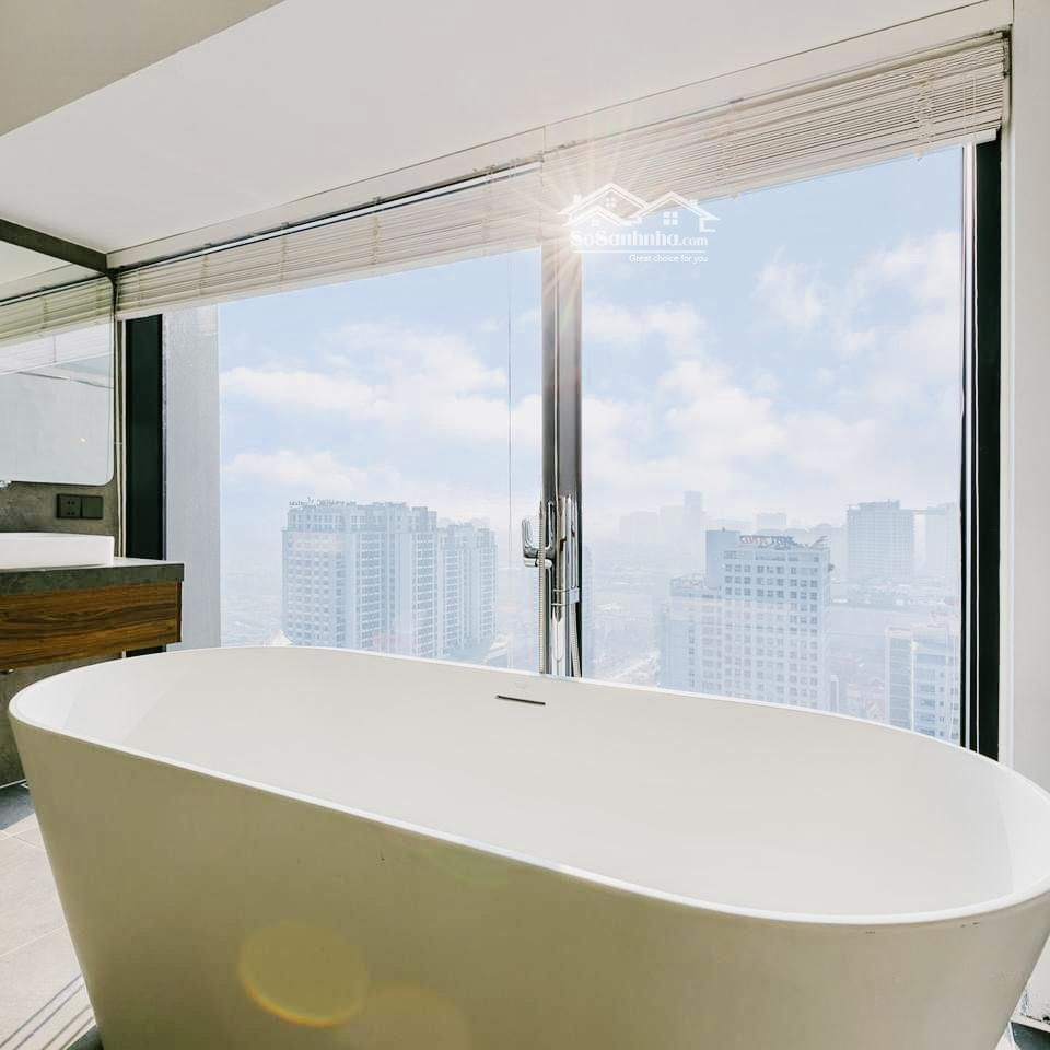 222M2 View 3 Hồ Sát Đại Lộ, Vđ3