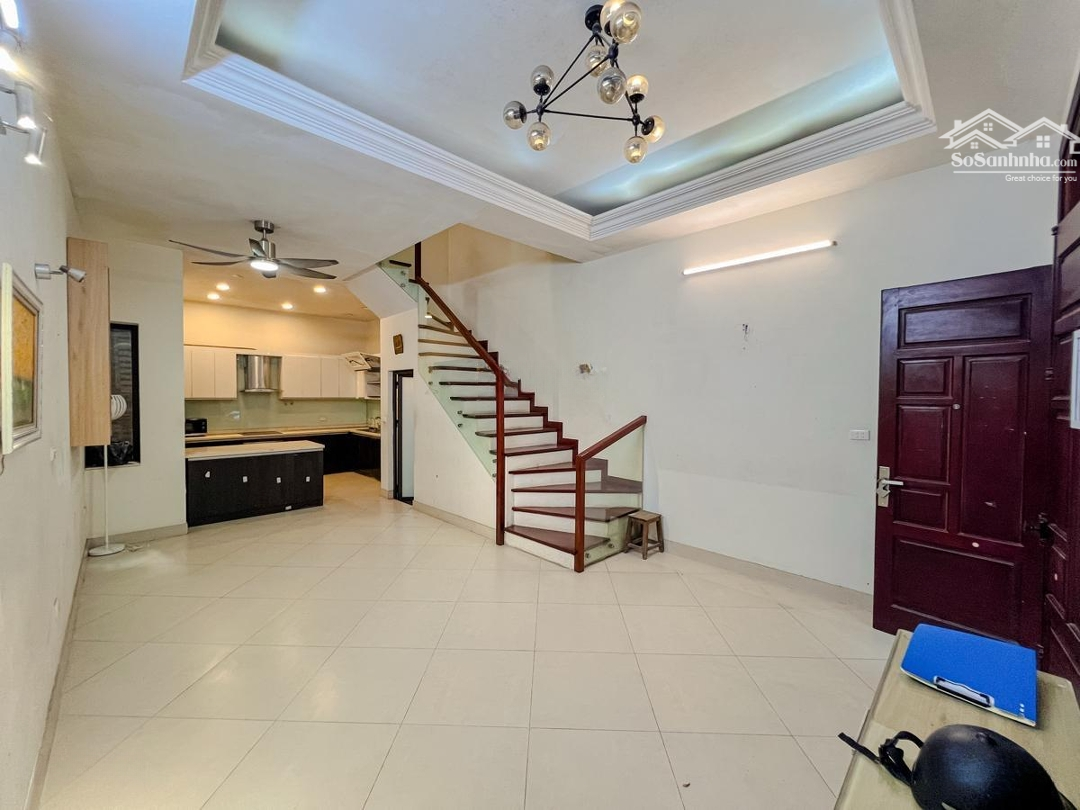 Cần Bán Gấp! Nhà Tây Sơn Ngõ Thông Ô Tô Đỗ Cửa, Gần Phố Nhà Đẹp Về Ở Ngay 50 4 T