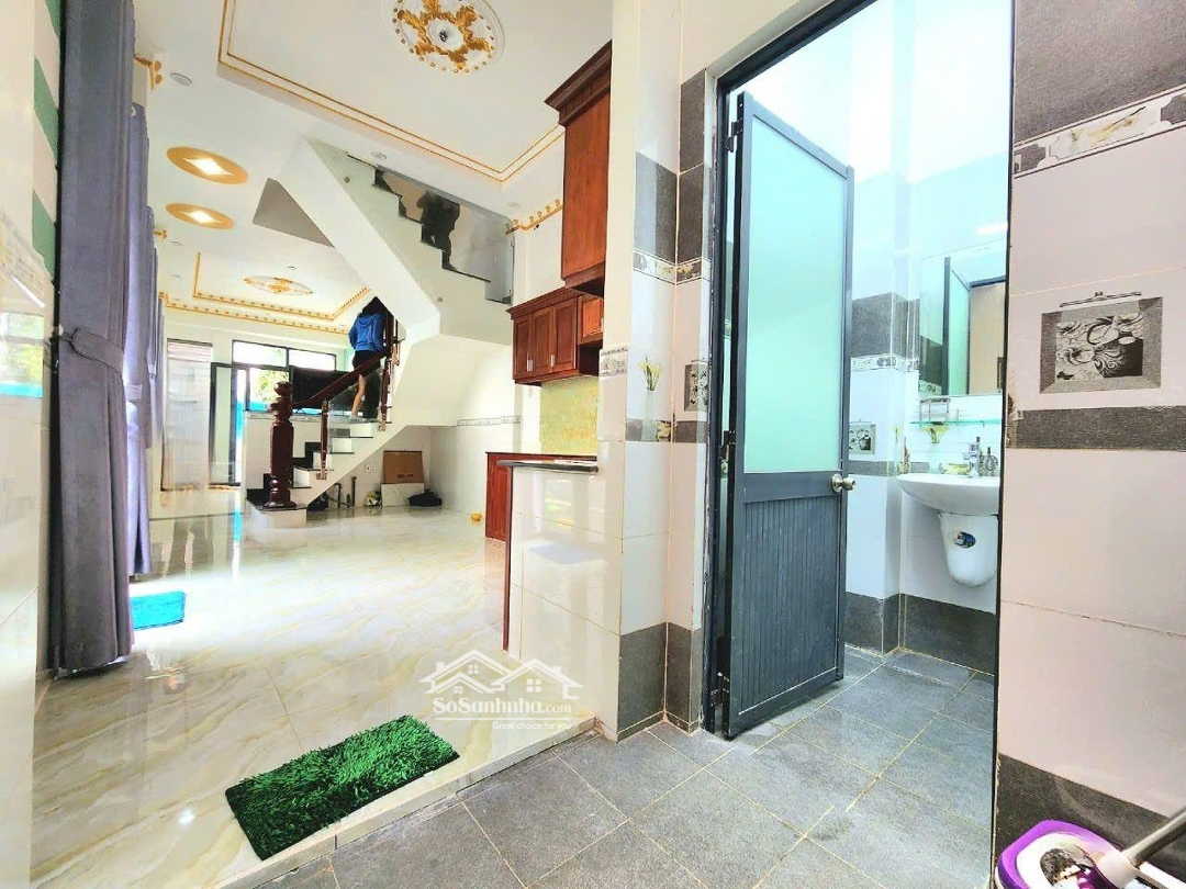 Bán Nhà Đường An Dương Vương, 1 Trệt 2 Lầu, Sân Thượng Giá Bán 4.868 Tỷ, Ngân Hàng Hỗ Trợ 70%