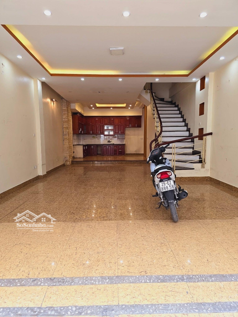 Bán Nhà Ngõ 104 Kẻ Vẽ, Bắc Từ Liêm. Ô Tô 7 Chỗ Để Trong Nhà. 77M2. 4 Tầng.mặt Tiền5,5M. Giá Bán 10.7 Tỷ