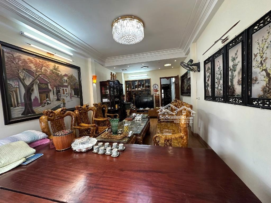 Siêu Phẩm Mặt Phố Chiến Thắng Văn Quan Vỉa Hè 5M - Ngõ Sau Ô Tô Tránh - Thang Máy