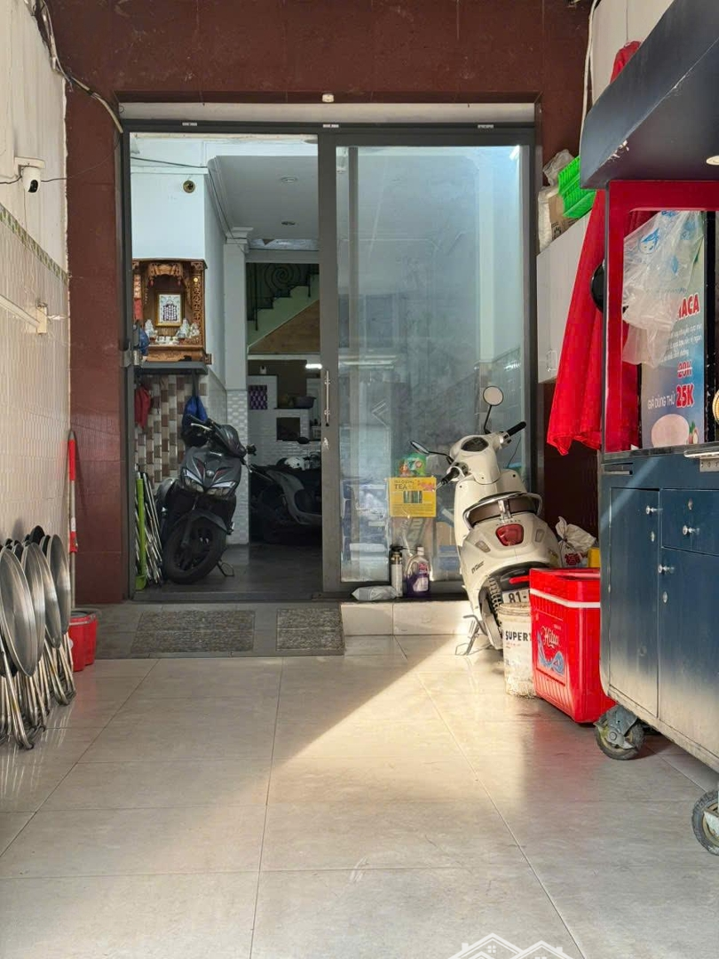 Bán Nhà Mặt Tiền Đồng Nai Quận 10,Diện Tích80M2, 5 Tầng , 9 Phòng Ngủ Giá Bán 17.5 Tỷ Chủ Gấp Bán Trước Tết.