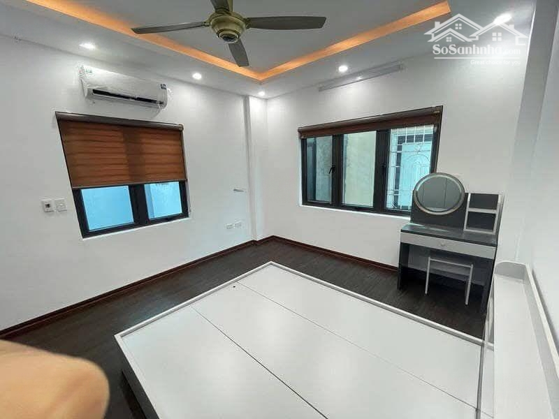 Đẹp Quá Lô Góc, Mỗ Lao, Hà Đông,Diện Tích37M2, 5 Tầng, Giá Bán 6.25 Tỷ, An Sinh, Oto Tránh Gần Nhà.