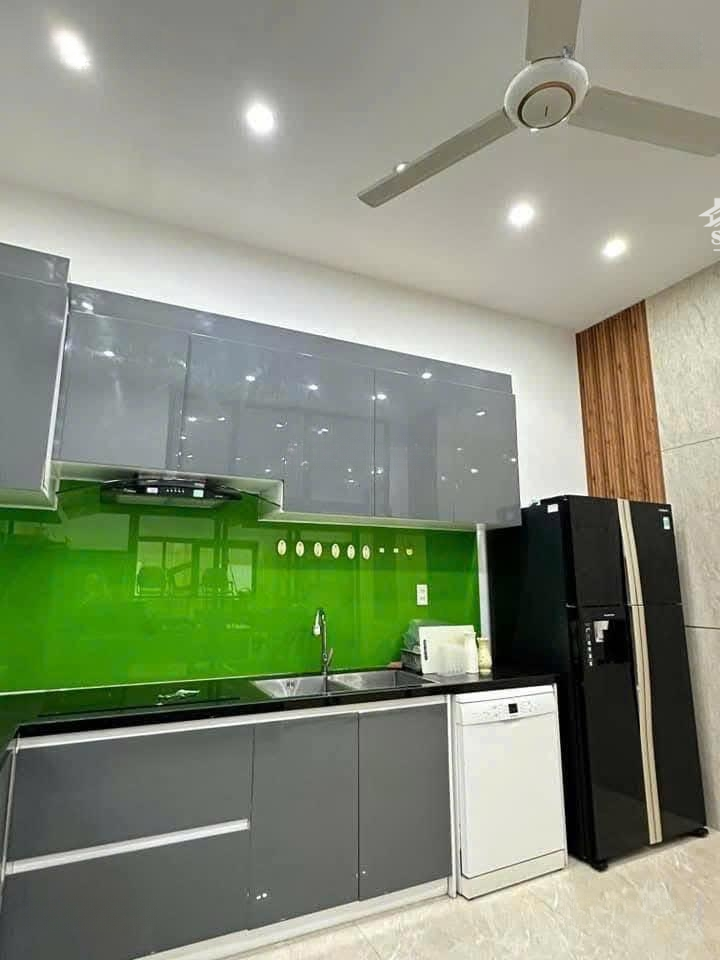 Cho Thuê Nhà Biệt Thự Xuân Quỳnh Nam Việt Á 192.5M2 4 Pn Giá Bán 33 Triệu