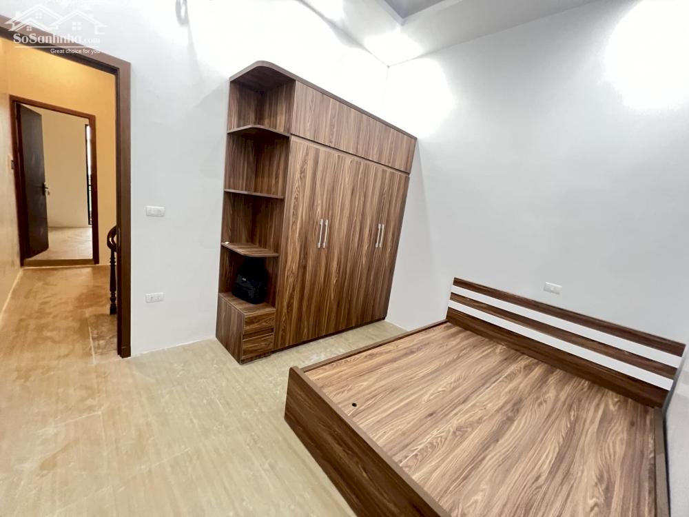BÁN NHÀ 5 TẦNG GẦN NGÃ TƯ XÃ ĐÀN – TRUNG PHỤNG, NGÕ THÔNG, NHÀ 5 TÂGF ĐẸP Ở NGAY.