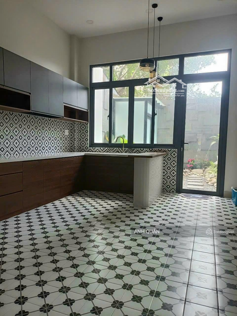 Ngộp Vốn Cần Bán Nhà Lê Thị Chợ, P. Phú Thuận, Quận 7, Giá Bán 3,99 Tỷ/112M2, 1 Trệt 3 Lầu, 4 Phòng Ngủ Sổ Sẵn