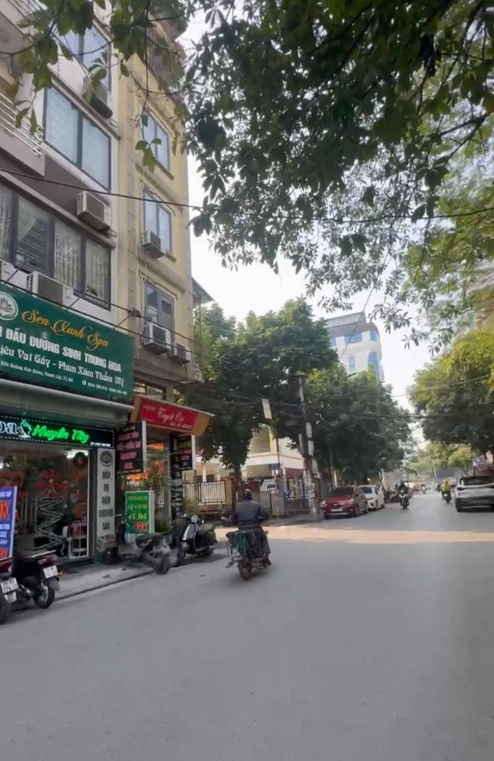 Bán Nhà Phố Thanh Liệt, Kinh Doanh,Vỉa Hè,4 Làn Ô Tô. Diện Tích: 50M2, Giá Bán 15.7 Tỷ. Liên Hệ: 0978996831