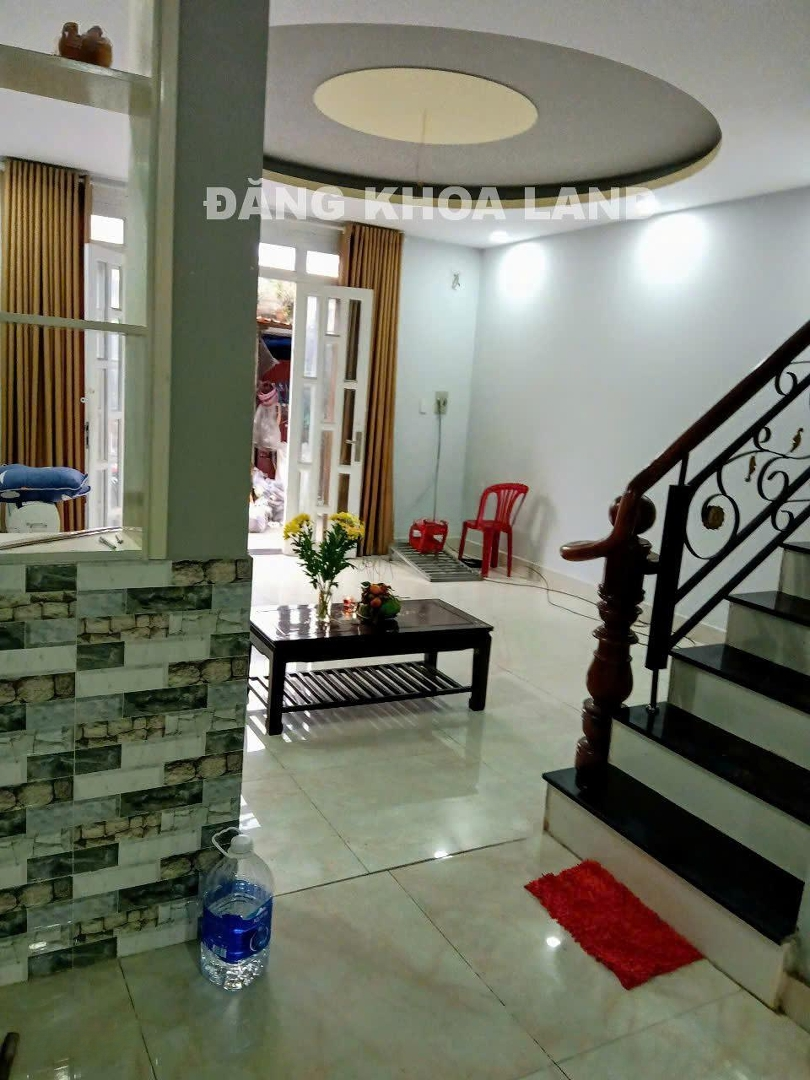 Mua Nhà Đón Tết Sát Đường Tam Hà Nhà 3 Tầng Có Sân Thượng Hẻm Nhựa Xe Hơi 54M2 Giá Chốt Tốt