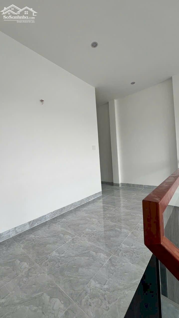 CẦN BÁN NHÀ 1 TRỆT 1 LẦU MỚI 100% TẠI P. PHÚ TÂN, TP BẾN TRE