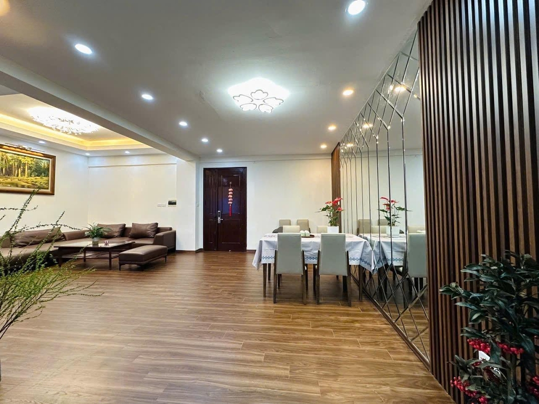 Bán Căn Hộ 3 Phòng Ngủ2 Vs 112M Toà Ct20 Việt Hưng Giá Bán 4Ty850