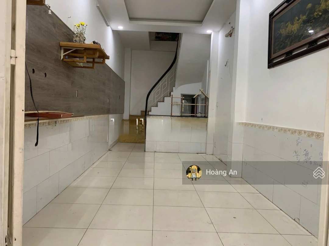 Nhà Đẹp Bán Gấp Chỉ 2.15 Tỷ! Xây 3 Tầng 28M2 Đường Lê Duy Nhuận, Tân Bình. Ngay Ngã 4 Bảy Hiền, Shr