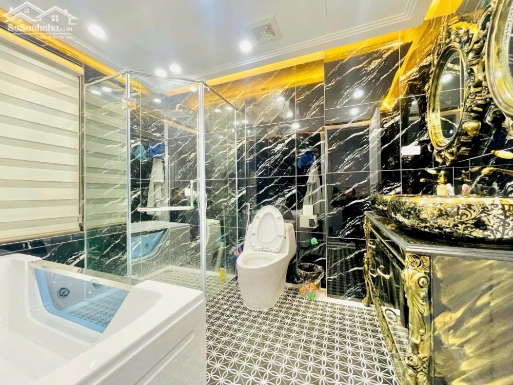 SIÊU PHẨM MẶT PHỐ ĐÀM QUANG TRUNG - NHÀ DÁT VÀNG, 7 TẦNG, THANG MÁY, GARA, 55M² - 17.X TỶ. KINH DOANH BẤT CHẤP