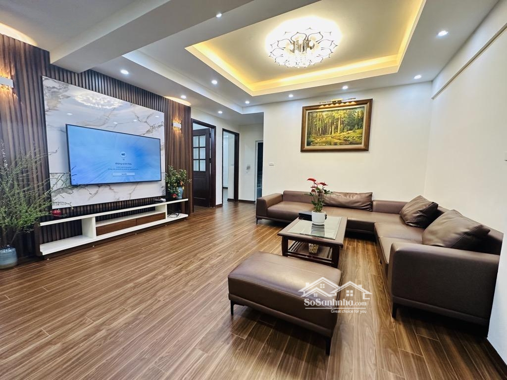 Bán Chung Cư Việt Hưng - Lô Góc Tầng Đẹp - View Triệu Đô - Diện Tích 110M, Giá Chỉ 4,895 Tỷ