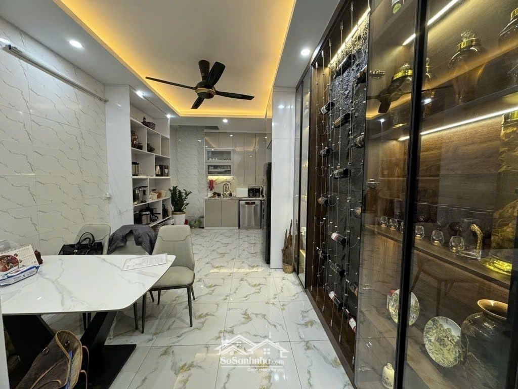 Bán Nhà Đẹp Lê Quang Đạo - Nam Từ Liêm, 43M/50M, 4 Tầng, Mặt Tiền 3,5M - Giá Chỉ 9,X Tỷ
