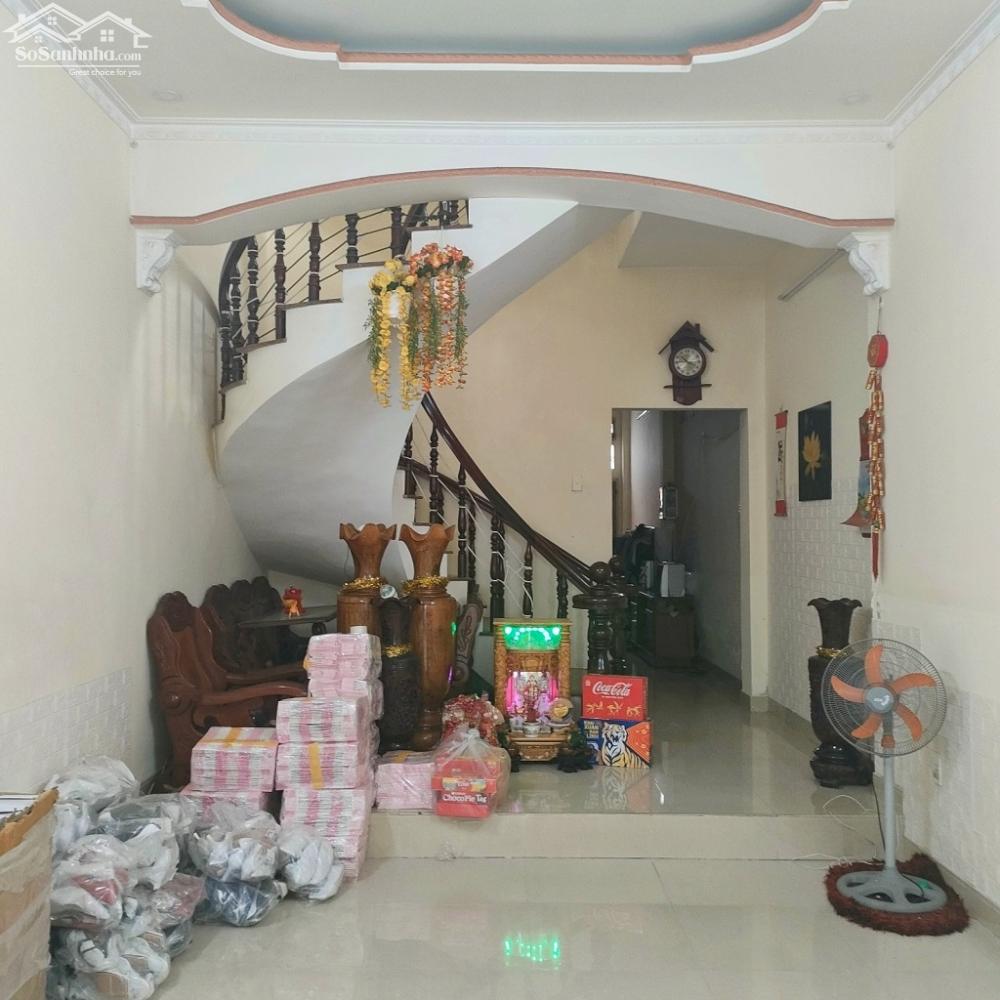 Bán nhà sổ hồng riêg chỉ có 3 ty 0999 tại đường Đặng Văn Bi, Phường Trường Thọ, Quận Thủ Đức_ 2 tầng 2 pn 2 wc