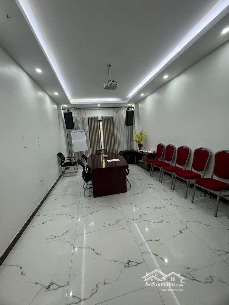 Cho Thuê Nhà Hồ Tùng Mậu, Phân Lô, Ô Tô, Thang Máy, 60/65M2, 6 Tầng, 35 Triệu