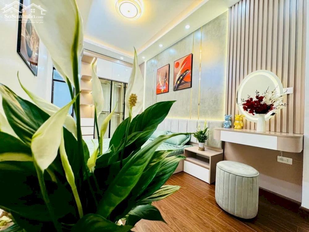  Nhà lõi Láng Hạ, gần khách sạn Fortuna, Đại sứ quán Mỹ, 6 tầng mới đón Tết