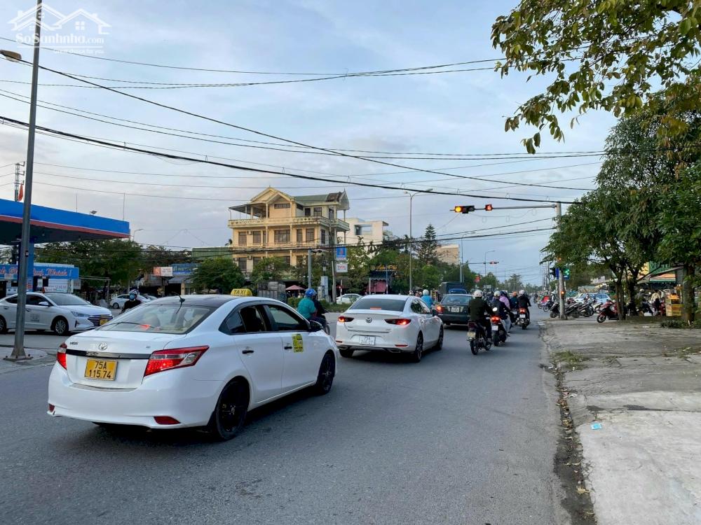  BÁN LÔ ĐẤT ĐẸP MẶT TIỀN ĐƯỜNG PHẠM VĂN ĐỒNG TP.HUẾ ĐANG KINH DOANH GIÁ TỐT.