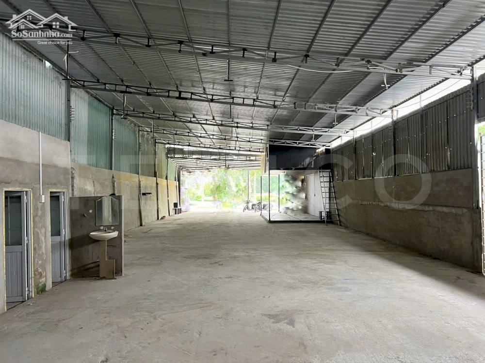Cho thuê kho xưởng 350m² mặt tiền ngang 10m đường Võ Văn Kiệt, P. Long Hoà, Q. Bình Thuỷ, TP. Cần Thơ, có điện 3 pha, lộ Container, thuê 20 triệu/ tháng