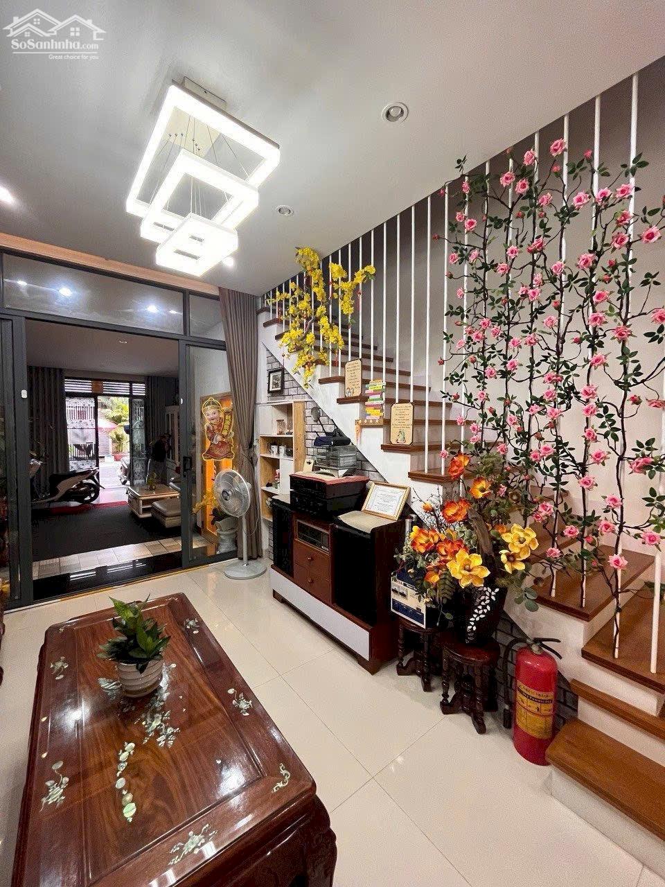 Bán nhà 3 tầng, đường TẠ XUÂN THU, (B3 cũ),  VCN Phước Hải, 90m2,ngang 4,5m, giá 8 tỷ 850