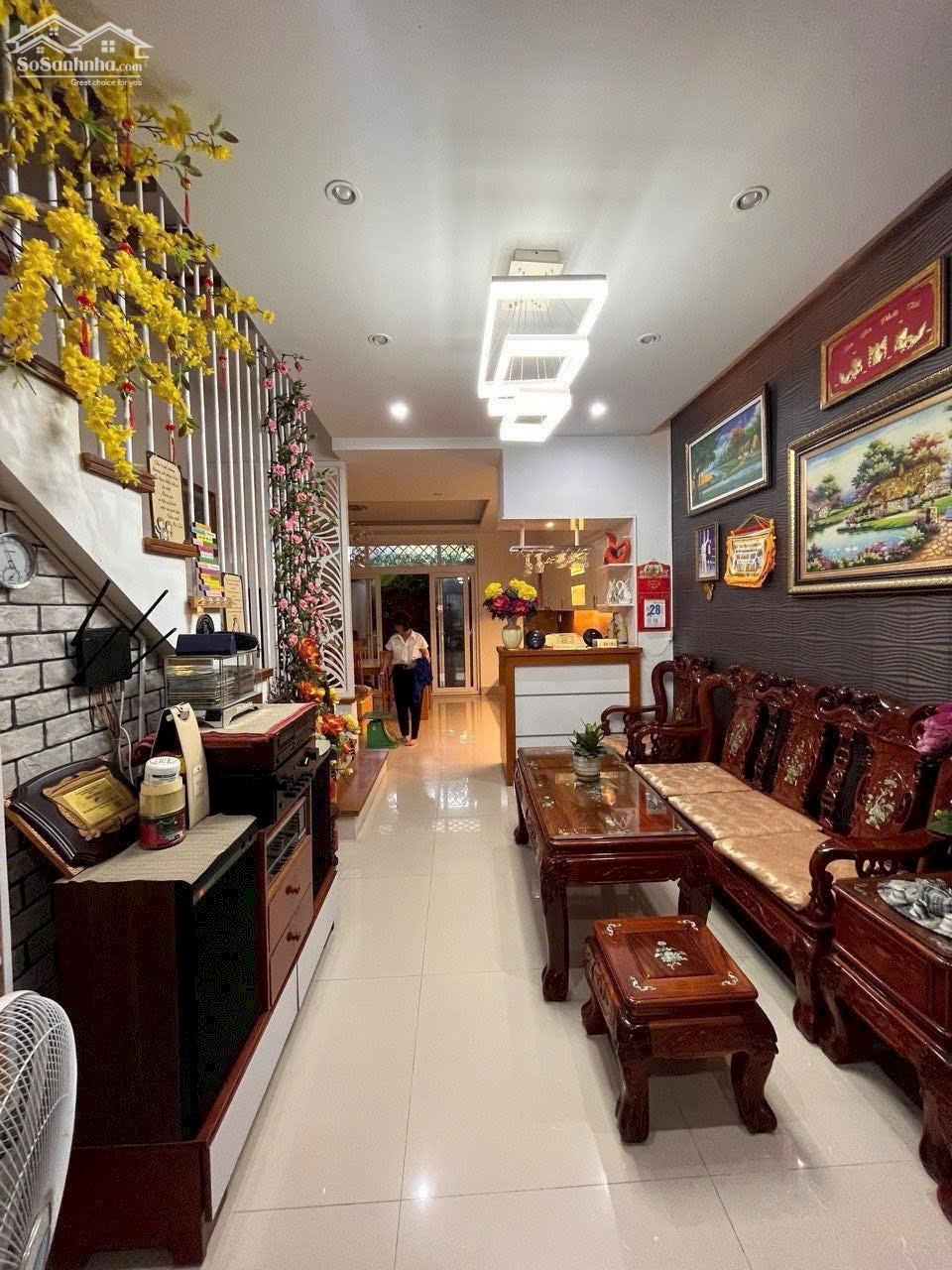 Bán nhà 3 tầng, đường TẠ XUÂN THU, (B3 cũ),  VCN Phước Hải, 90m2,ngang 4,5m, giá 8 tỷ 850