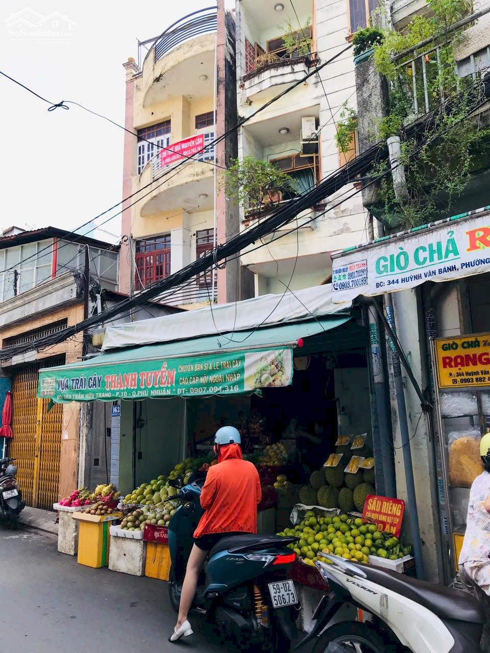 Bán nhà MT Trần Hữu Trang gần Lê Văn Sỹ, ngang 4,5m, 3 lầu, giá 9.8 tỷ còn TL (ĐT 0903629306)