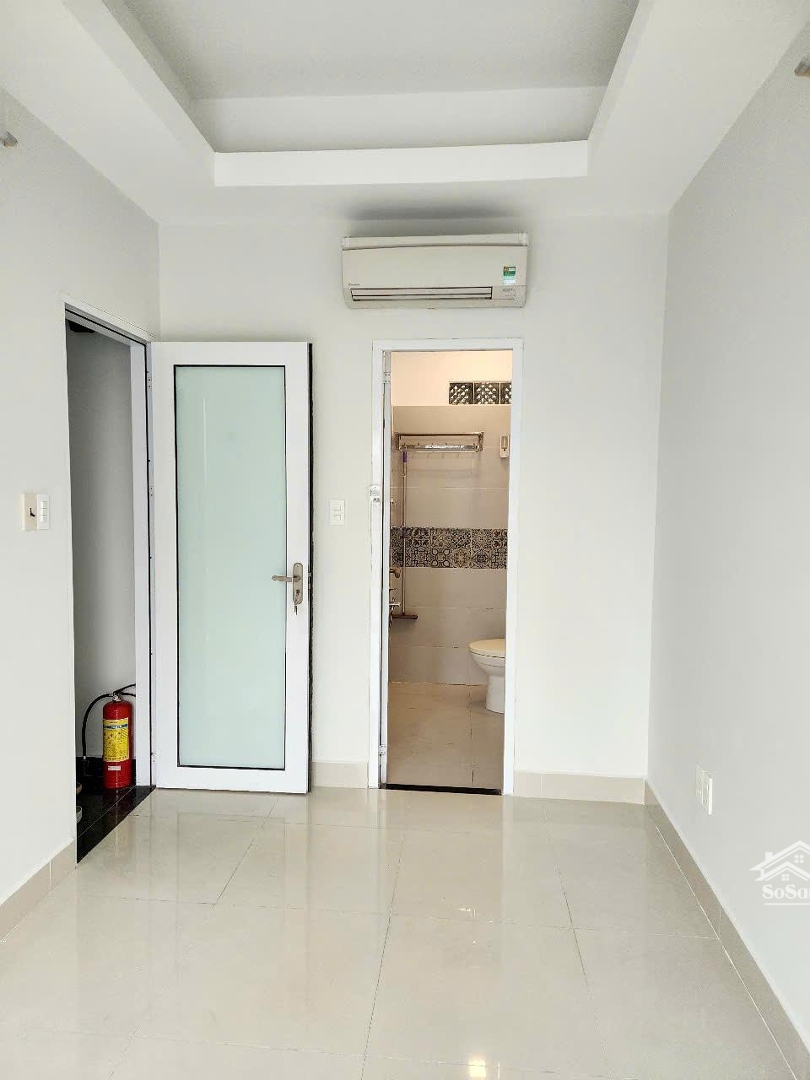 Còn Duy Nhất 1 Phòng Đẹp, Mới, Dạng Phòng Ở Căn Hộ Cao Cấp, Giáp Q1, Ở Q Bình Thạnh. Liên Hệ:0988 202920