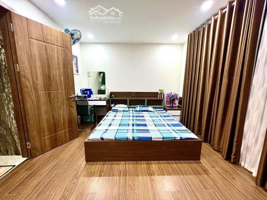 Chủ Cần Bán Gấp Nhà Lk Vĩnh Phúc - Quận Ba Đình - Phân Lô 75M2 - 5 Tầng -Mặt Tiền8.5M Ở Gia Đình