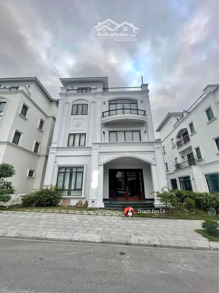 Chính Chủ Bán Căn Biệt Thự Đồi Beverly Hills 320M2 View Biển Trung Tâm Du Lịch Bãi Cháy, Hạ Long.