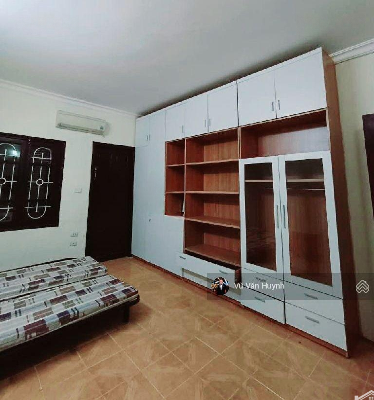 Bán Đất Tặng Nhà 2 Tầng Ở Luôn - Phân Lô - Oto Đỗ Cửa - Xây Chdv Thang Máy Đẹp Tại Liễu Giai