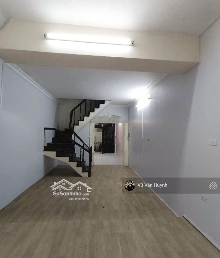 Bán Đất Tặng Nhà 2 Tầng Ở Luôn - Phân Lô - Oto Đỗ Cửa - Xây Chdv Thang Máy Đẹp Tại Liễu Giai