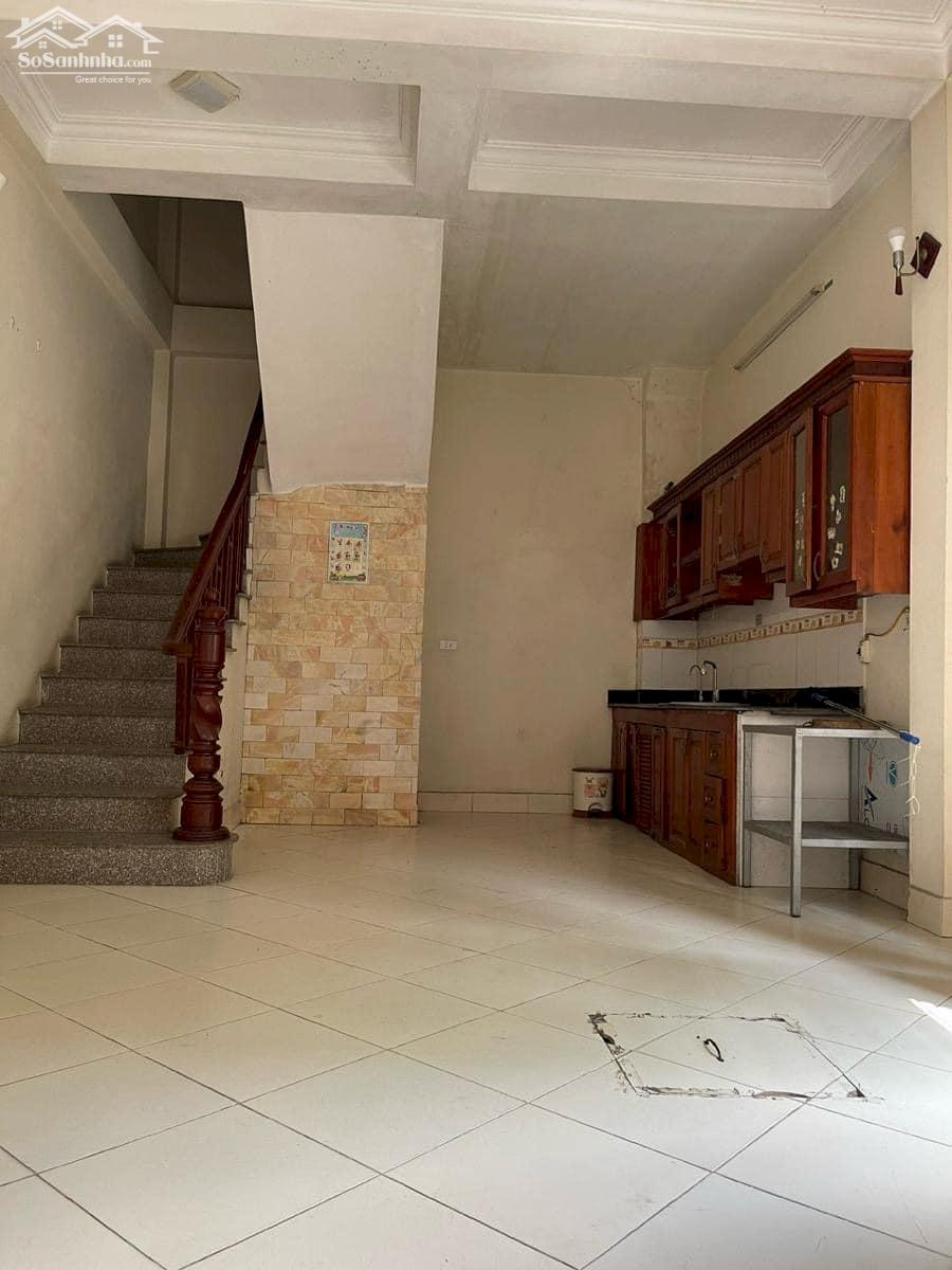 Nhà đẹp lô góc 2 thoáng phố Võ Chí Công Cầu Giấy thoáng 40m 5.8 tỷ ở ngay
