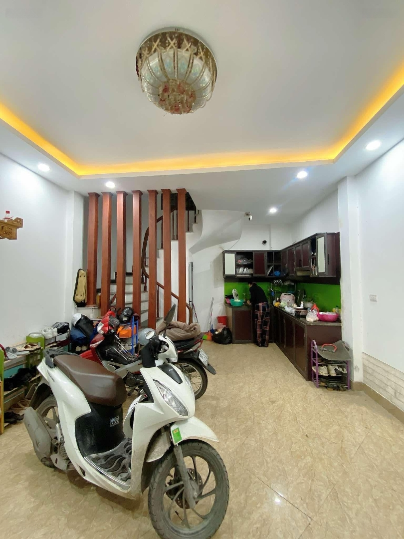 Bán Gấp Nhà Hạ Đình,Thanh Xuân, Full Nội Thất,Diện Tích30/35T2M/2- 5 Tầng -Mt 4.6M. Giá Bán 6.8 Tỷ
