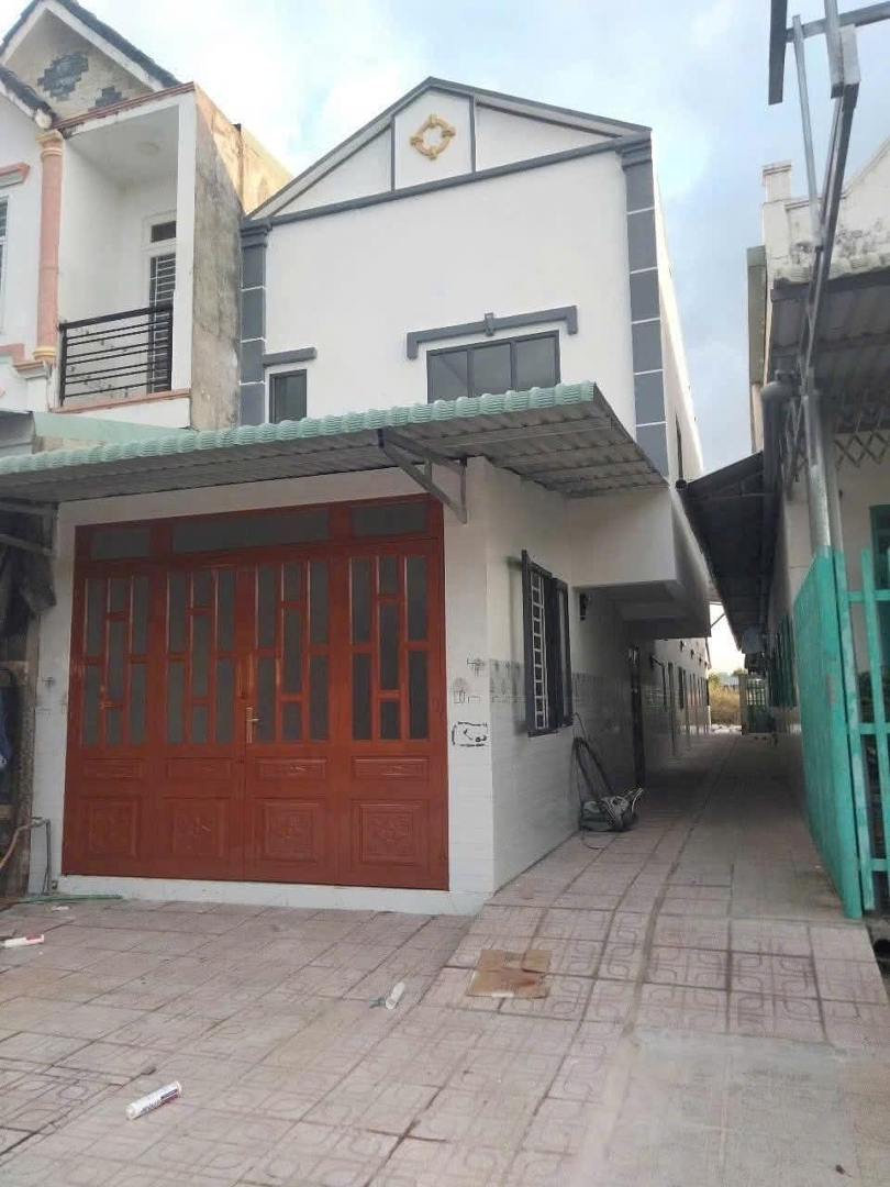 Siêu Ngợp Bán Nhà 1 Lầu Và 5P Trọ Thu Nhập 10 Triệu/ Th Tân Bình Bắc Tân Uyên Kcn Vsip 2 Giá Bán 2Ty 280 Triệu