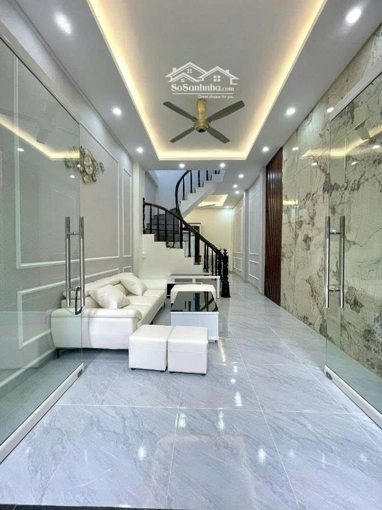 Bán Nhà Hoàng Đạo Thành, Kim Giang 28M, 6 Tầng, 5 Phòng Ngủ, 4 Vệ Sinh5.4 Tỷ