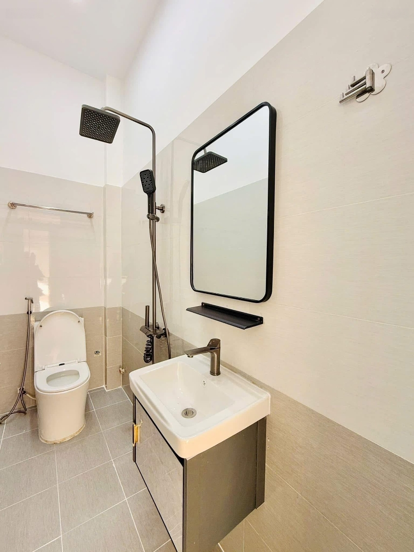 Cô 5 Định Cư Nước Ngoài Cần Bán Nhà Bình Thạnh Đường Ngô Tất Tố Giá 3Tỉ6 78M2 (5*15,6).Sổ Sẵn .