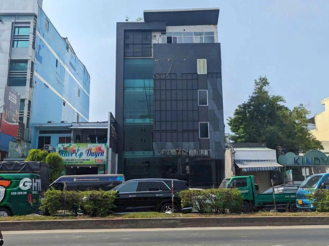 Bán Nhà Siêu Vị Trí 2 Mặt Tiền Nguyễn Thị Minh Khai - Dt: 15X37M - 6 Tầng - Giá Bán: 145 Tỷ Tl