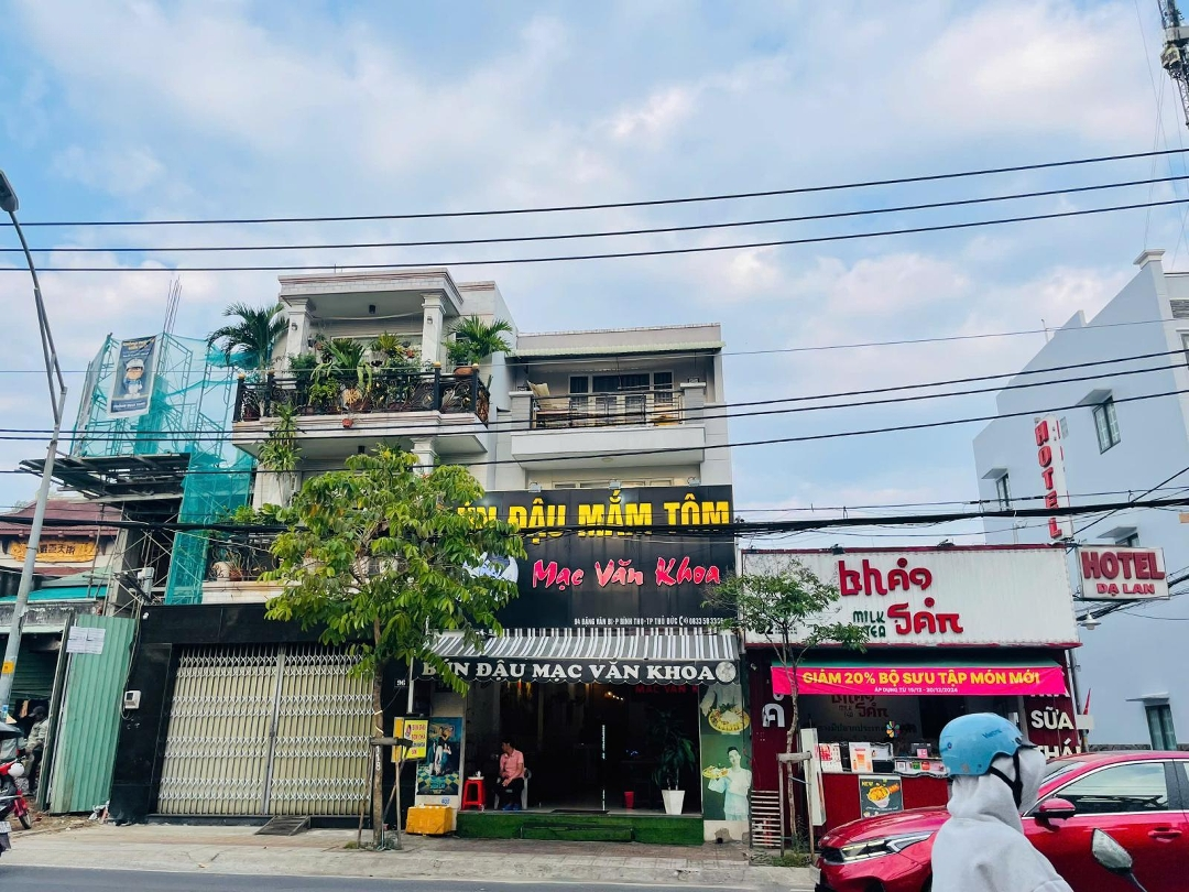 Hàng Hiếm Bán Nhà Mặt Tiền 3 Tầng Đặng Văn Bi, P. Bình Thọ