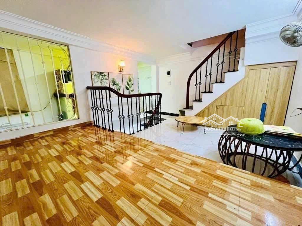 Bán Nhà Tân Ấp, 30M, Ngõ Thông, Ba Gác Đỗ Cửa, 15M Ra Ô Tô, Nhà Dân Đẹp, Không Quy Hoạch, Sân Rộng